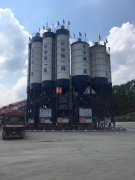 华豫兄弟2.5吨工业片冰机交付中铁一局